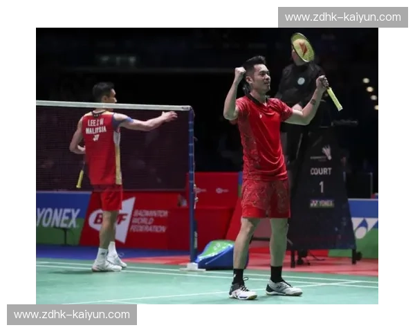 羽坛绝代双骄：林丹与李宗伟2011世锦赛的巅峰对决，一场载入史册的史诗